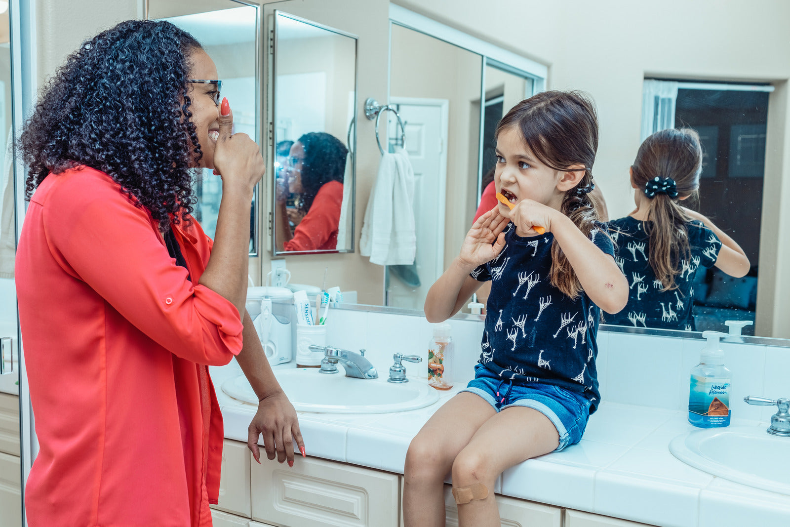 Zahnpflege bei Jugendlichen: Wie Sie als Eltern Einfluss nehmen können
